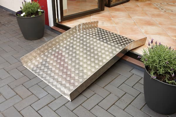 Lehmann Hebelifte: Rampe